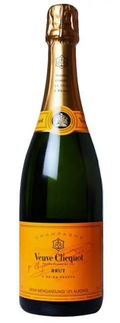 Veuve Clicquot Brut Yellow Non-Vintage Champagne Champagne, France -  Western Reserve Wines