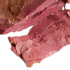 Corned Beef - Lean Regular Cut Sliced Deli Meat NV (8oz) (8oz)